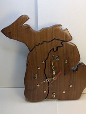 Vintage Michigan State Shaped Wood Wall Clock Upper Lower Peninsula Quartz picture