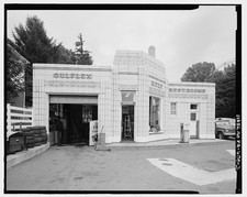 Bedford PA 1930s Dunkle's Gulf Station Pitt Street auto service station picture