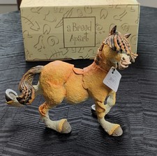 2004 A Breed Apart Country Artists Ca 00201 Horse Sculpture Caaba Fig Ringo MINT picture