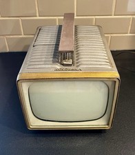 VTG 1956 RCA Victor Model 8-PT-7031 — 8” Portable Television - For Restoration picture